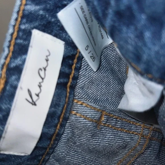 Mid Rise Ripped Jeans - Picture 6 of 6